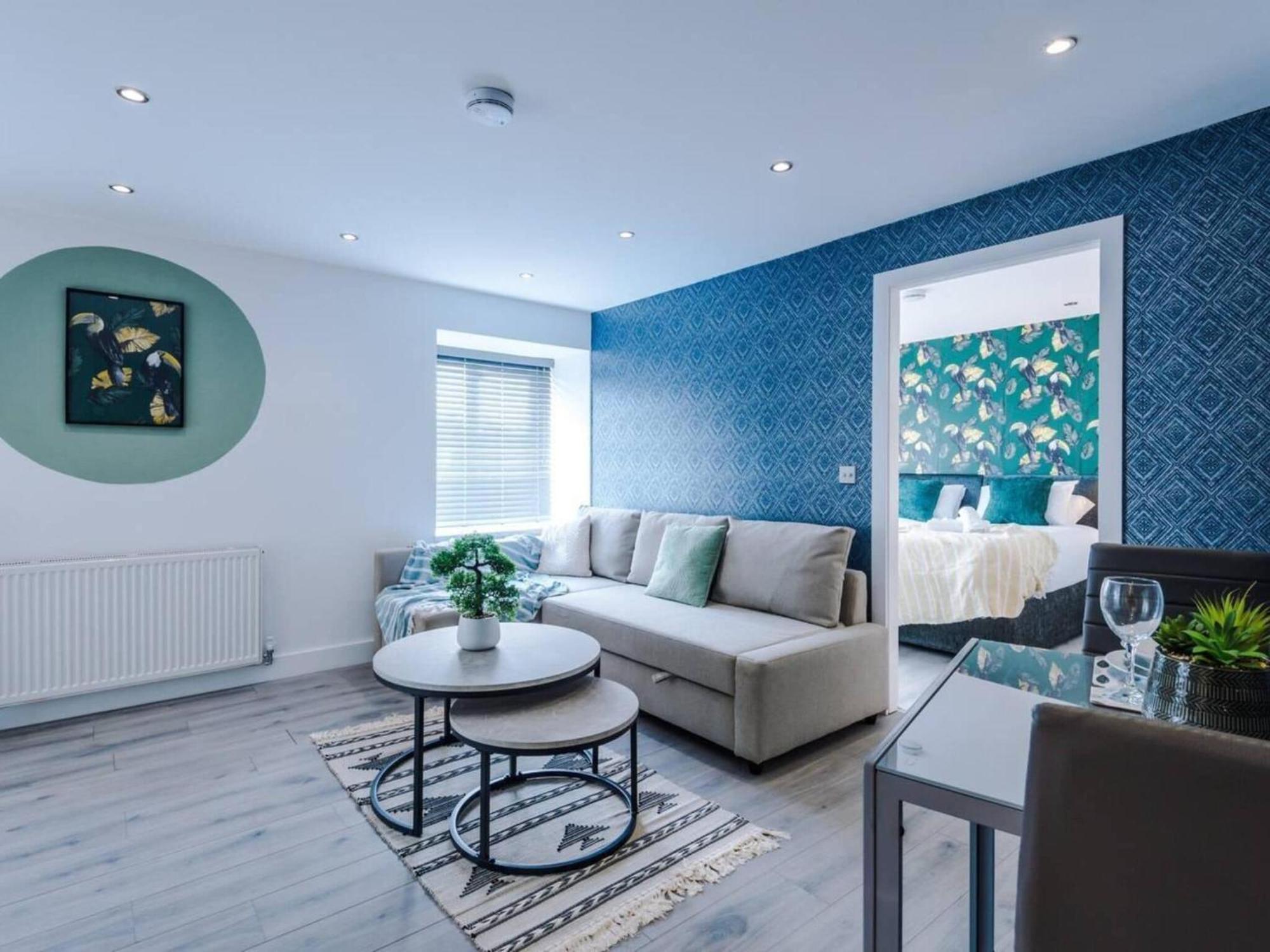 The Ecclesian Deluxe Apartments Near Trafford Centre Eccles Train Station مانشستر المظهر الخارجي الصورة